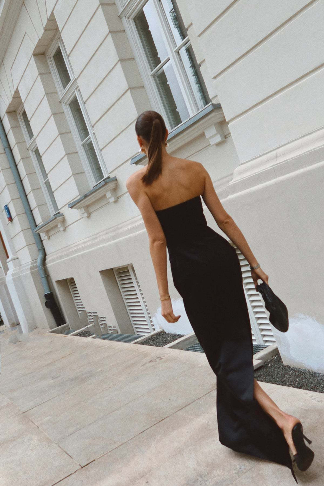 Noir Grace Uzun Elbise