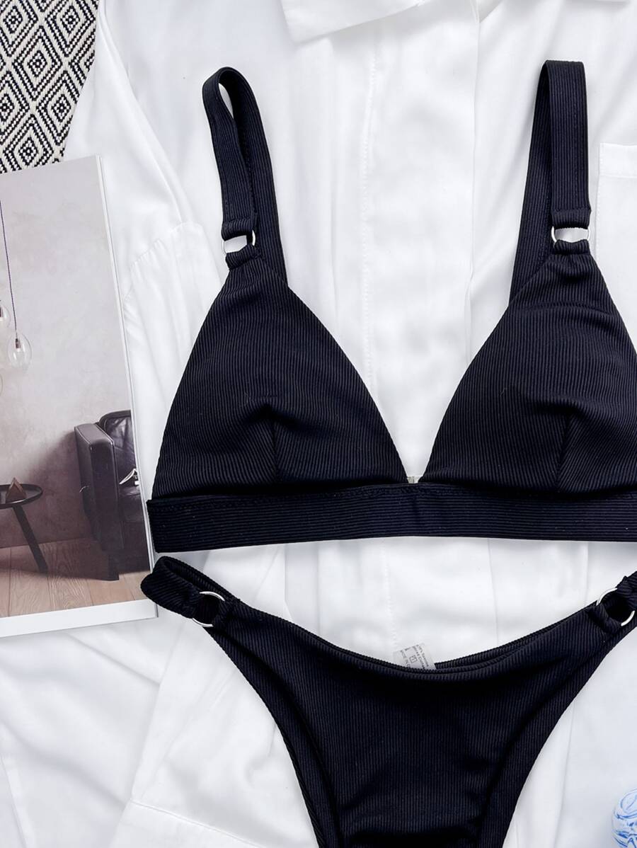 Halka Detaylı Sade Gündelik Bikini Takımı