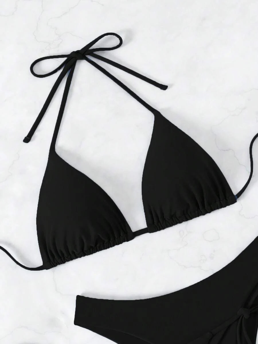 3 Parça Halter Üst + Üçgen Alt + Bağcıklı Şort Bikini Takımı