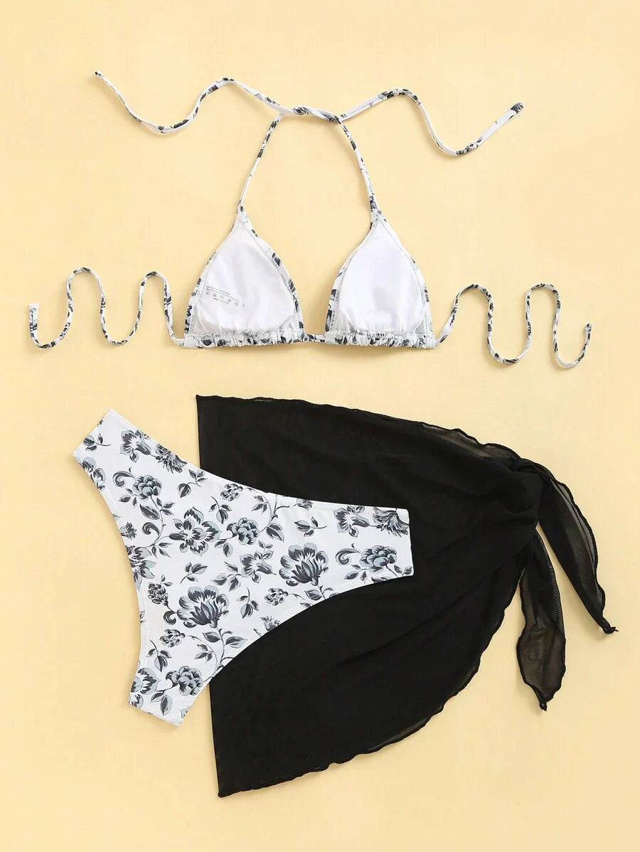 Düğüm Detaylı Çiçek Desenli Bikini Takımı
