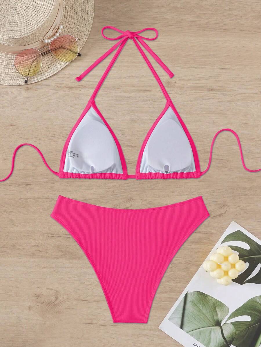 Çiçek Desenli Halter Bağcıklı Bikini Takımı