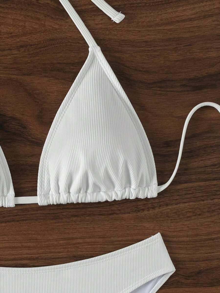 Çiçek Desenli Halter Bağcıklı Bikini Takımı