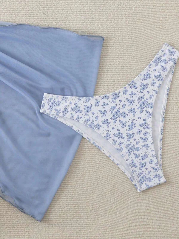 Çiçek Desenli Bikini Takım