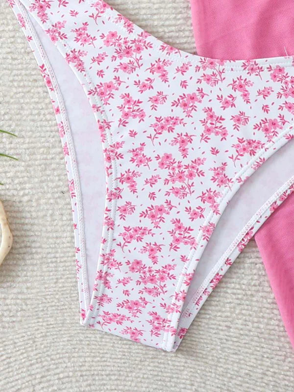 Çiçek Desenli Bikini Takım