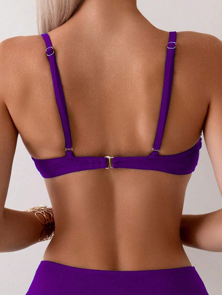 Halka Dantelli Sade Bikini Takımı