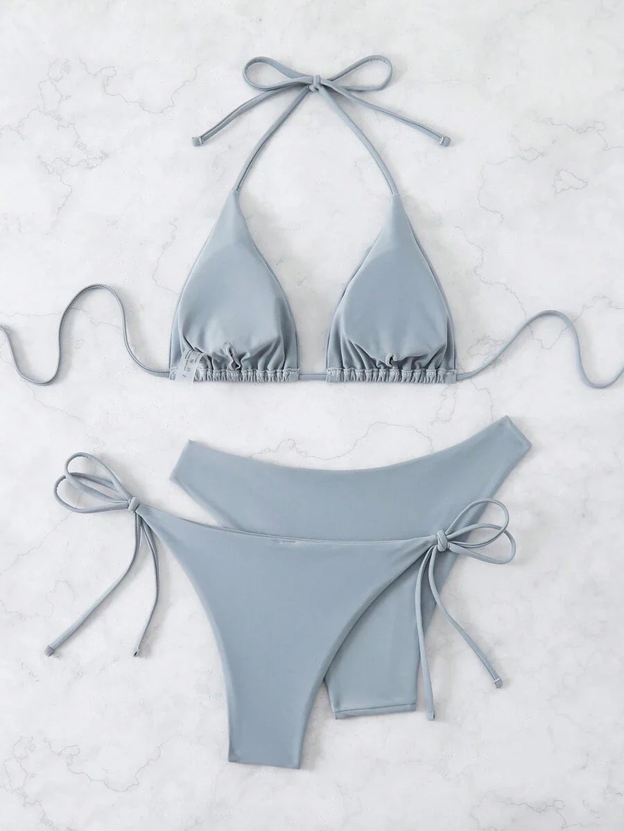 3 Parça Halter Üst + Üçgen Alt + Bağcıklı Şort Bikini Takımı
