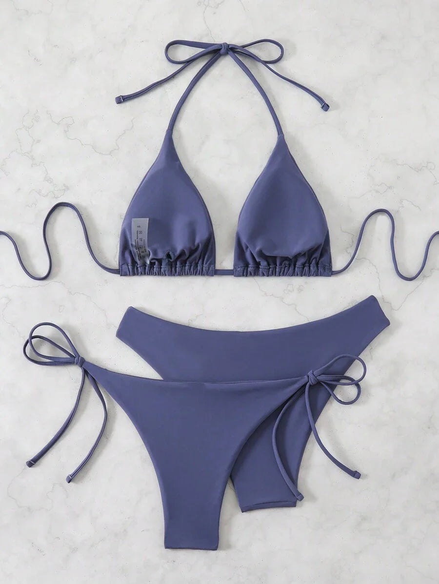 3 Parça Halter Üst + Üçgen Alt + Bağcıklı Şort Bikini Takımı