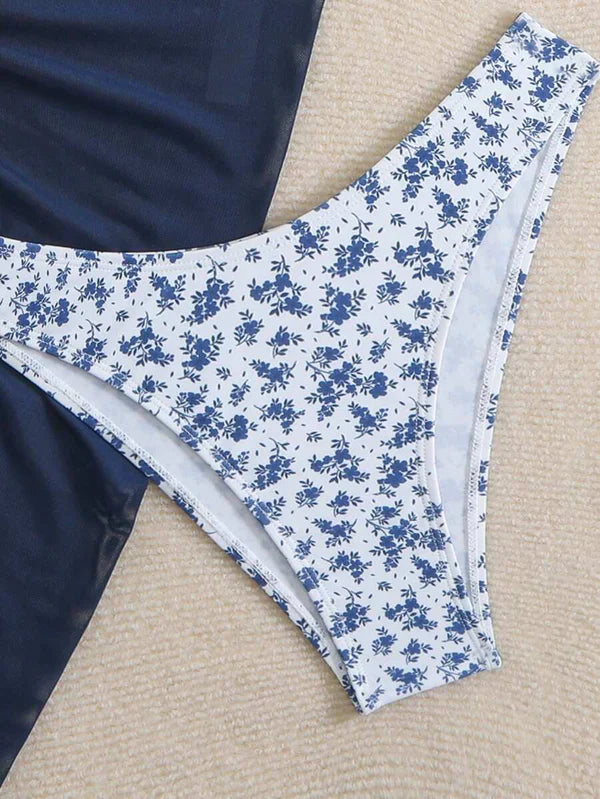 Çiçek Desenli Bikini Takım