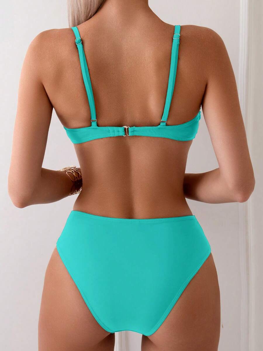 Halka Dantelli Sade Bikini Takımı