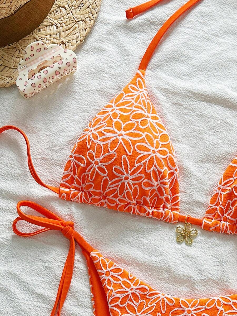 Çiçek Desenli Boyundan Bağlamalı Bikini Ve Bağcıklı Bikini Altı Takımı