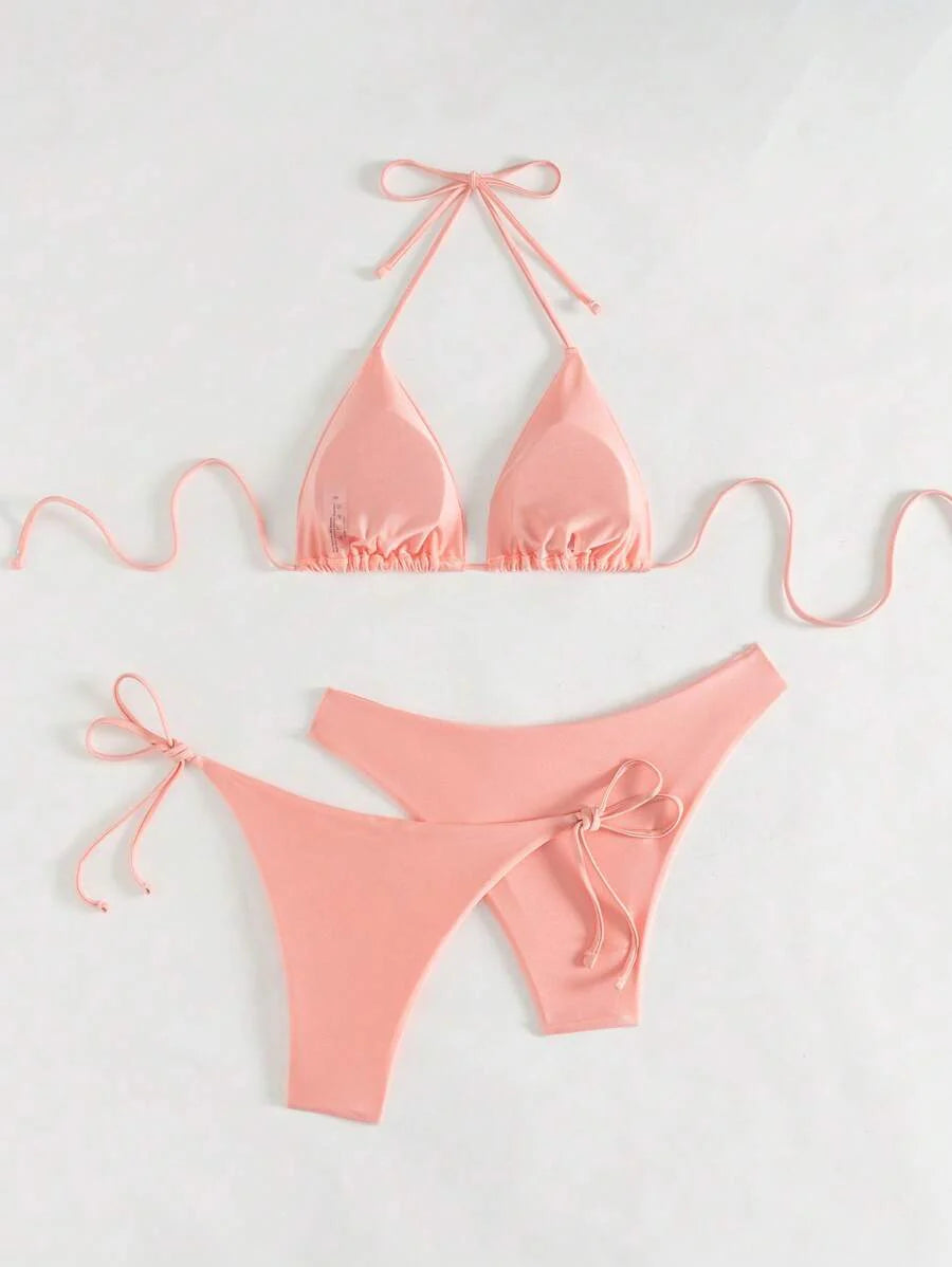 3 Parça Halter Üst + Üçgen Alt + Bağcıklı Şort Bikini Takımı