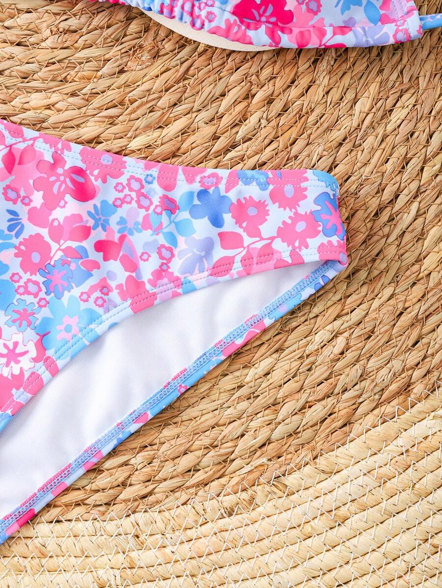 Çiçek Desenli Halter Bağcıklı Bikini Takımı