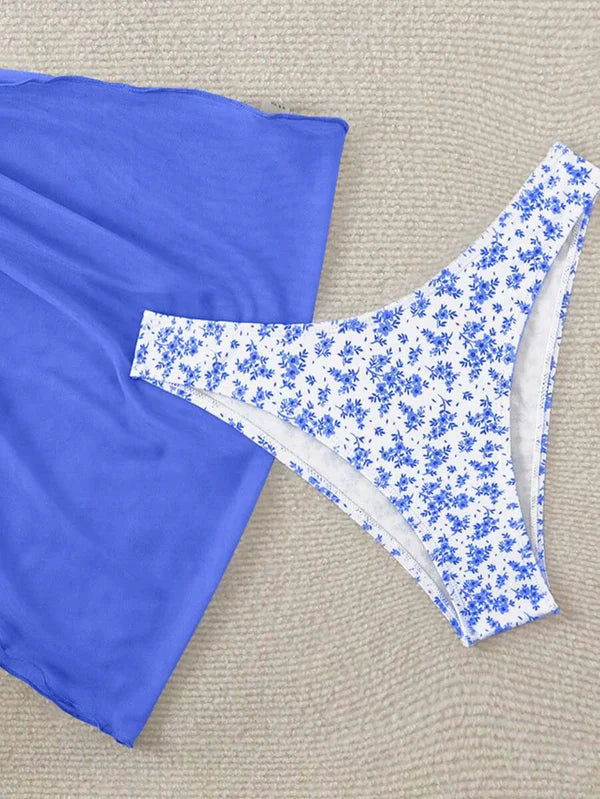Çiçek Desenli Bikini Takım