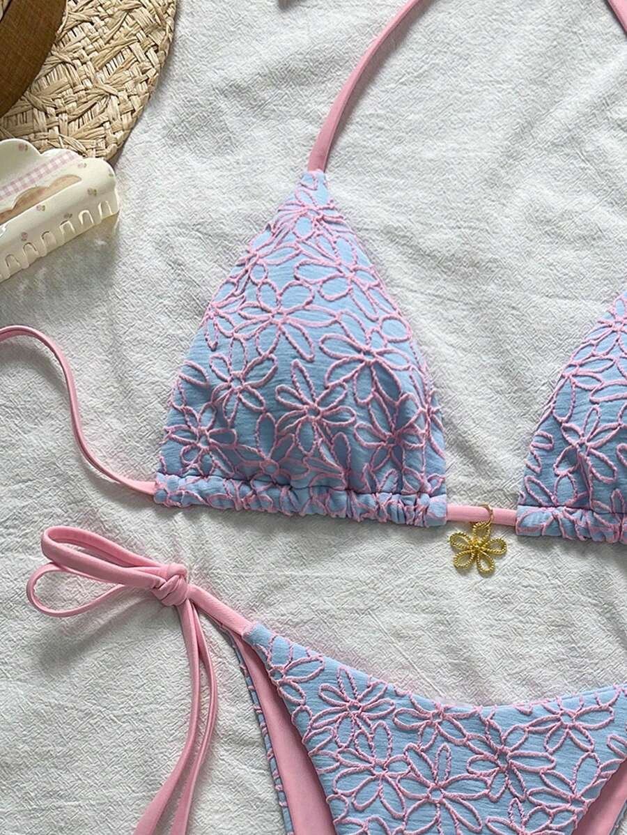 Çiçek Desenli Boyundan Bağlamalı Bikini Ve Bağcıklı Bikini Altı Takımı