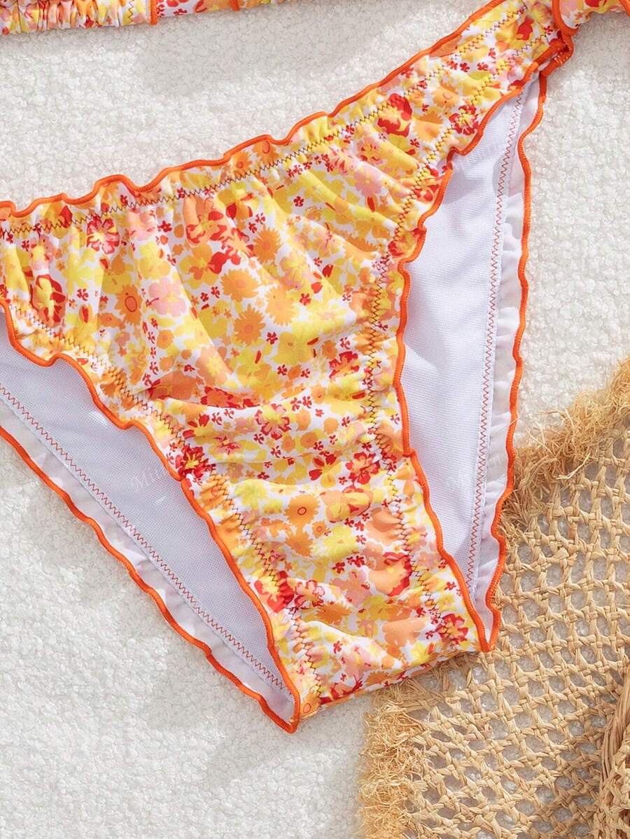 Çiçekli Dantel Pileli Bikini Takımı