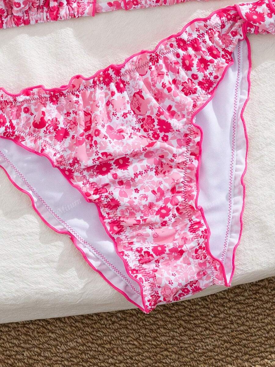 Çiçekli Dantel Pileli Bikini Takımı