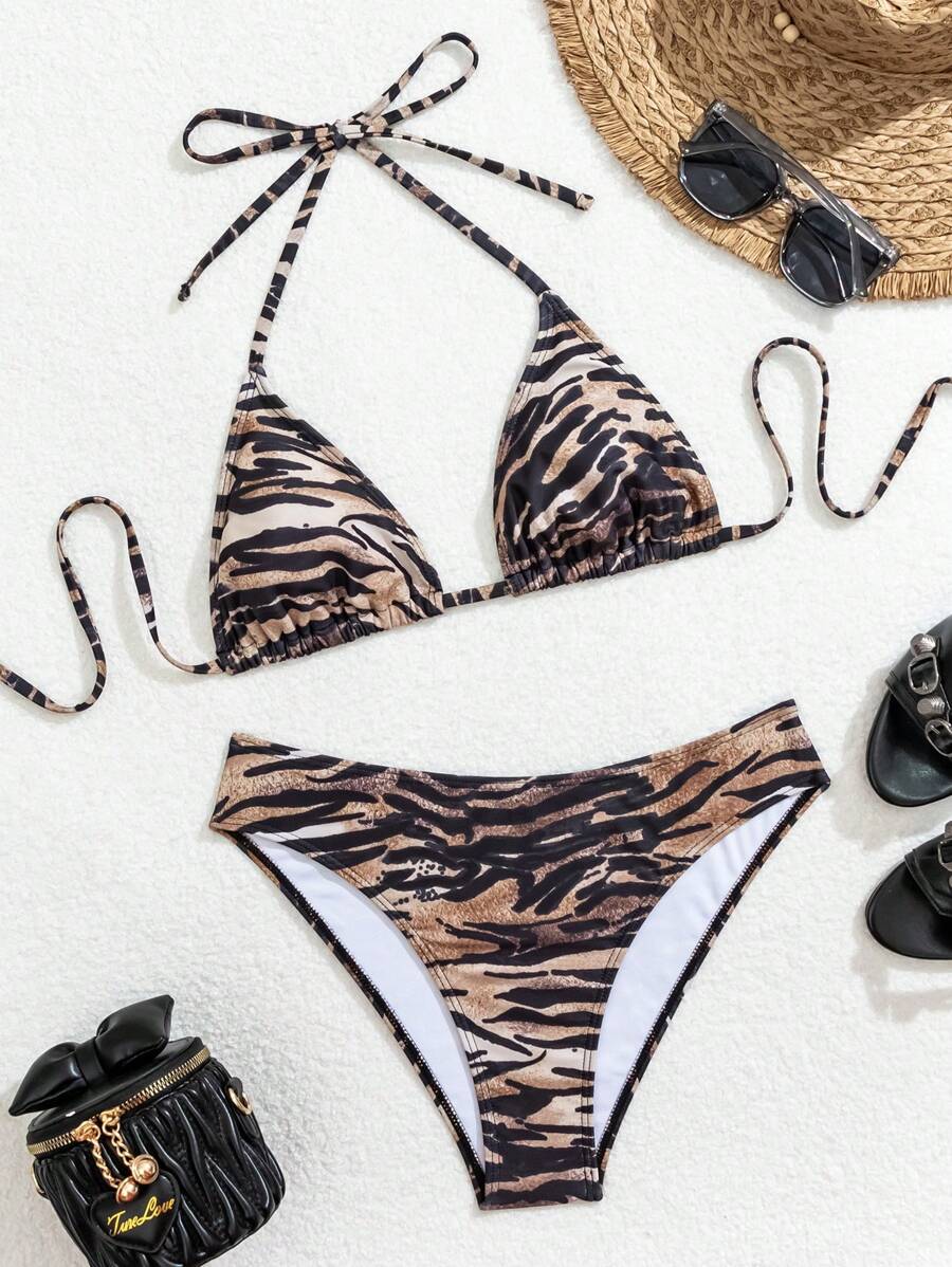 Çiçek Desenli Halter Bağcıklı Bikini Takımı