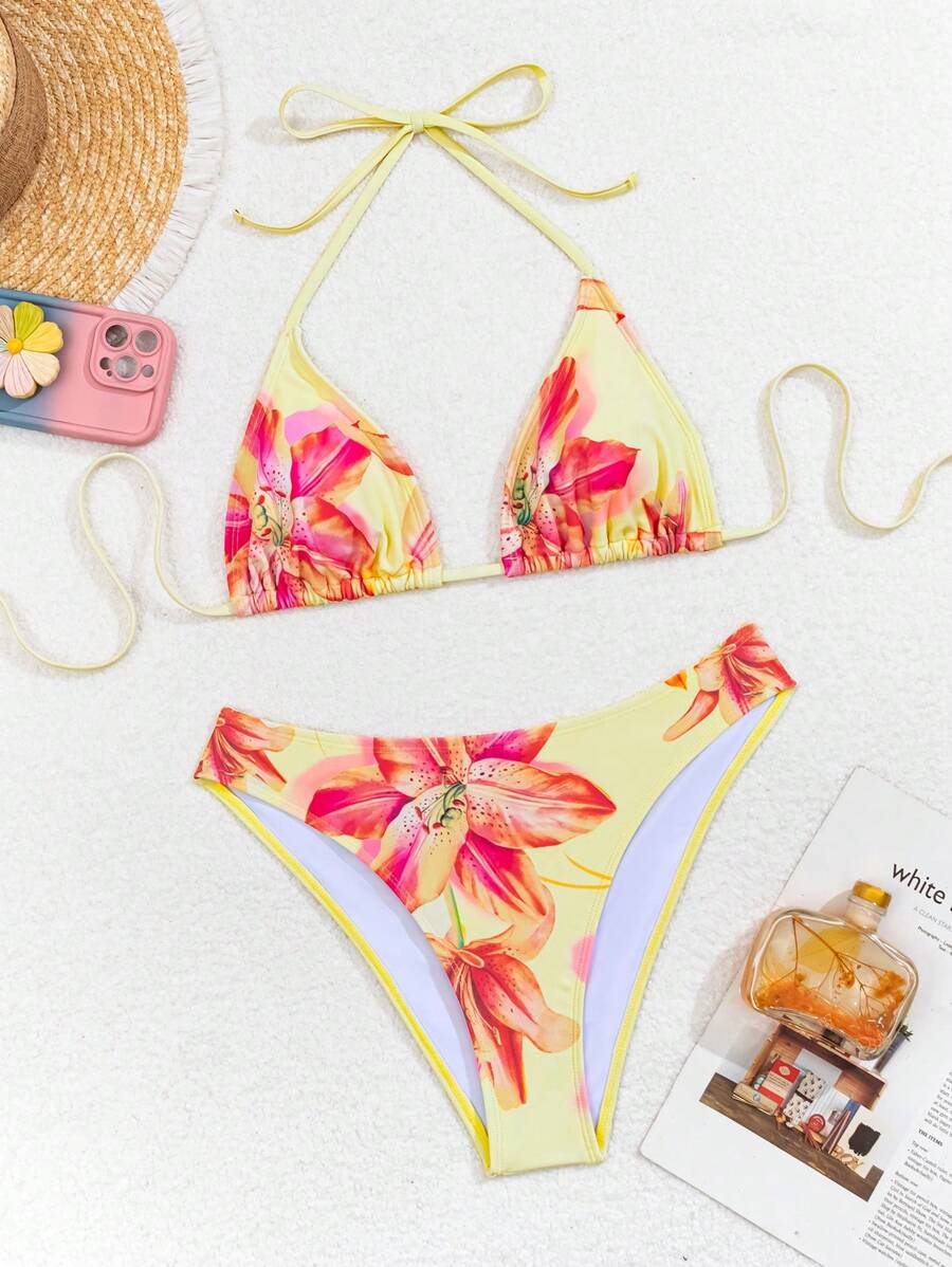 Çiçek Desenli Halter Bağcıklı Bikini Takımı