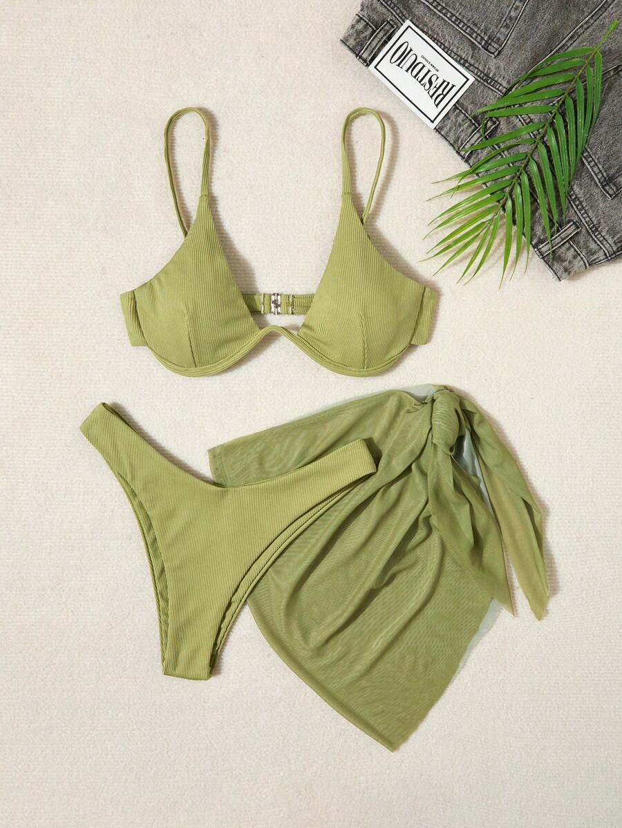 3'Lü Balenli Bikini Takımı Ve Örgü Plaj Eteği