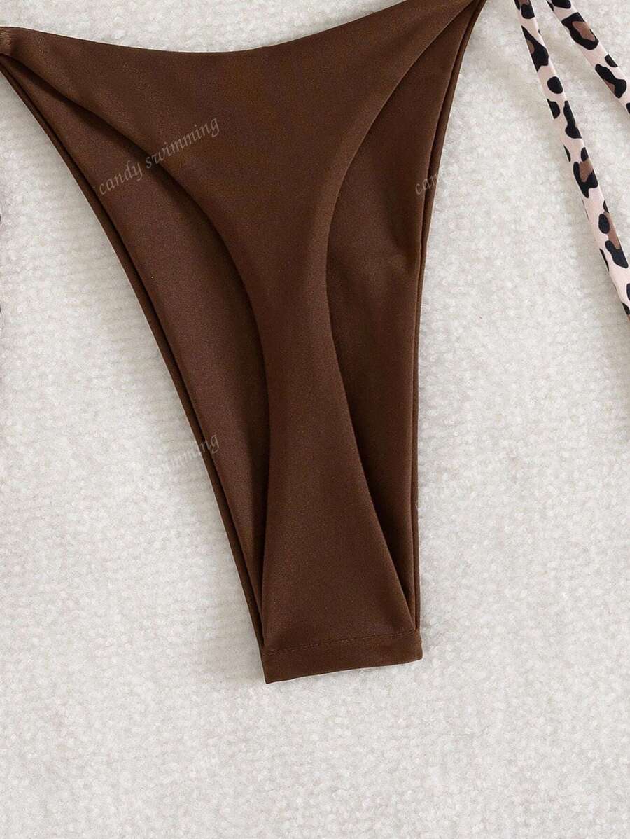 Leopar Desenli Boyundan Bağlamalı Bikini Takımı