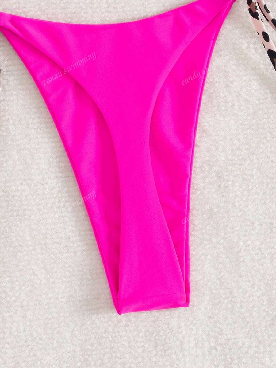 Leopar Desenli Boyundan Bağlamalı Bikini Takımı