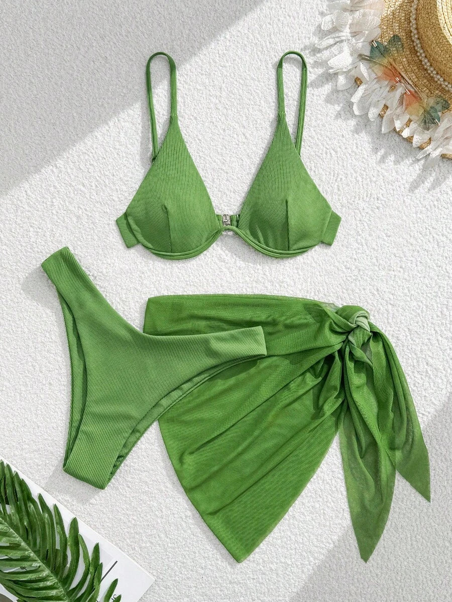 3'Lü Balenli Bikini Takımı Ve Örgü Plaj Eteği