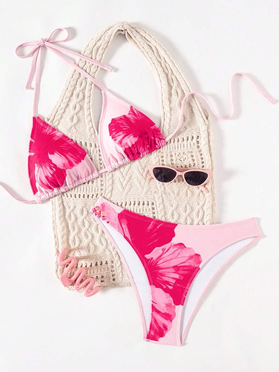 Çiçek Desenli Halter Bağcıklı Bikini Takımı