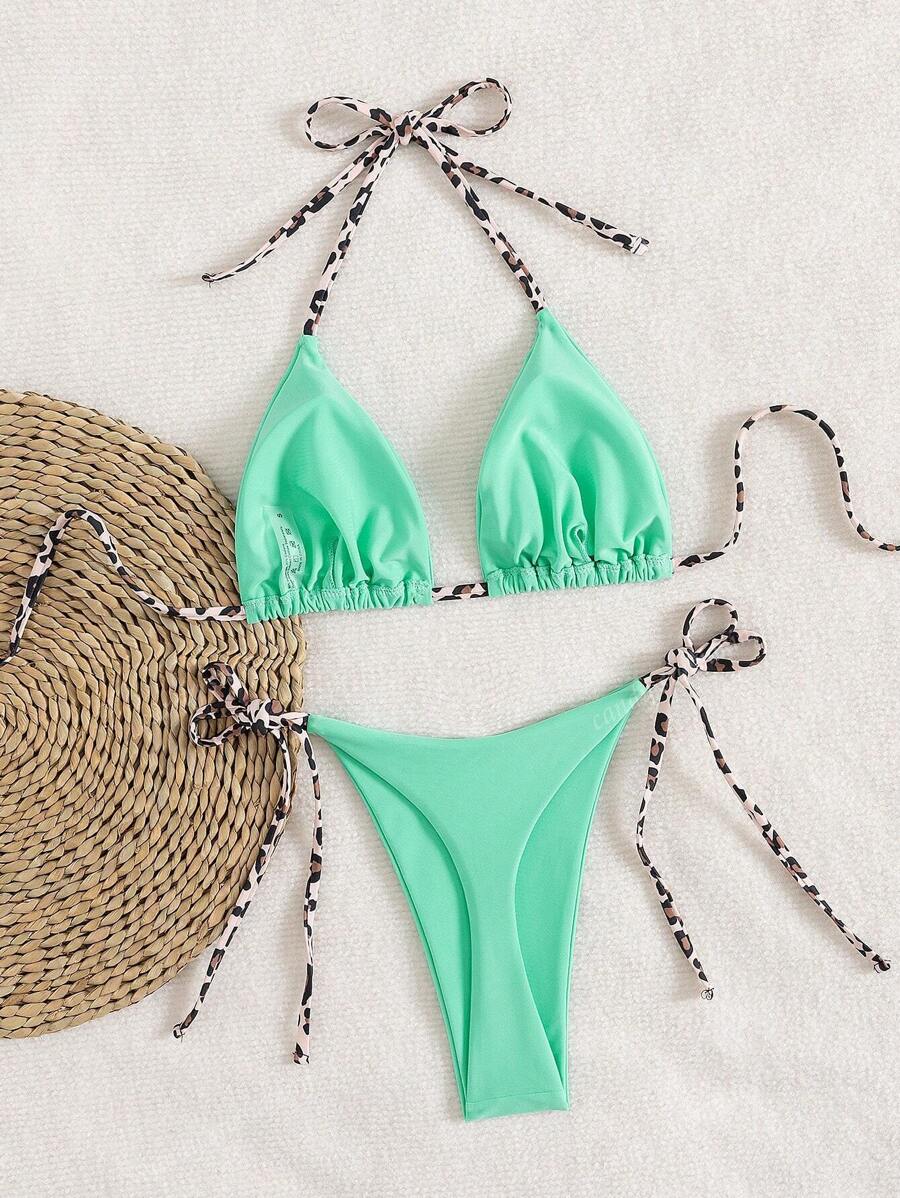 Leopar Desenli Boyundan Bağlamalı Bikini Takımı