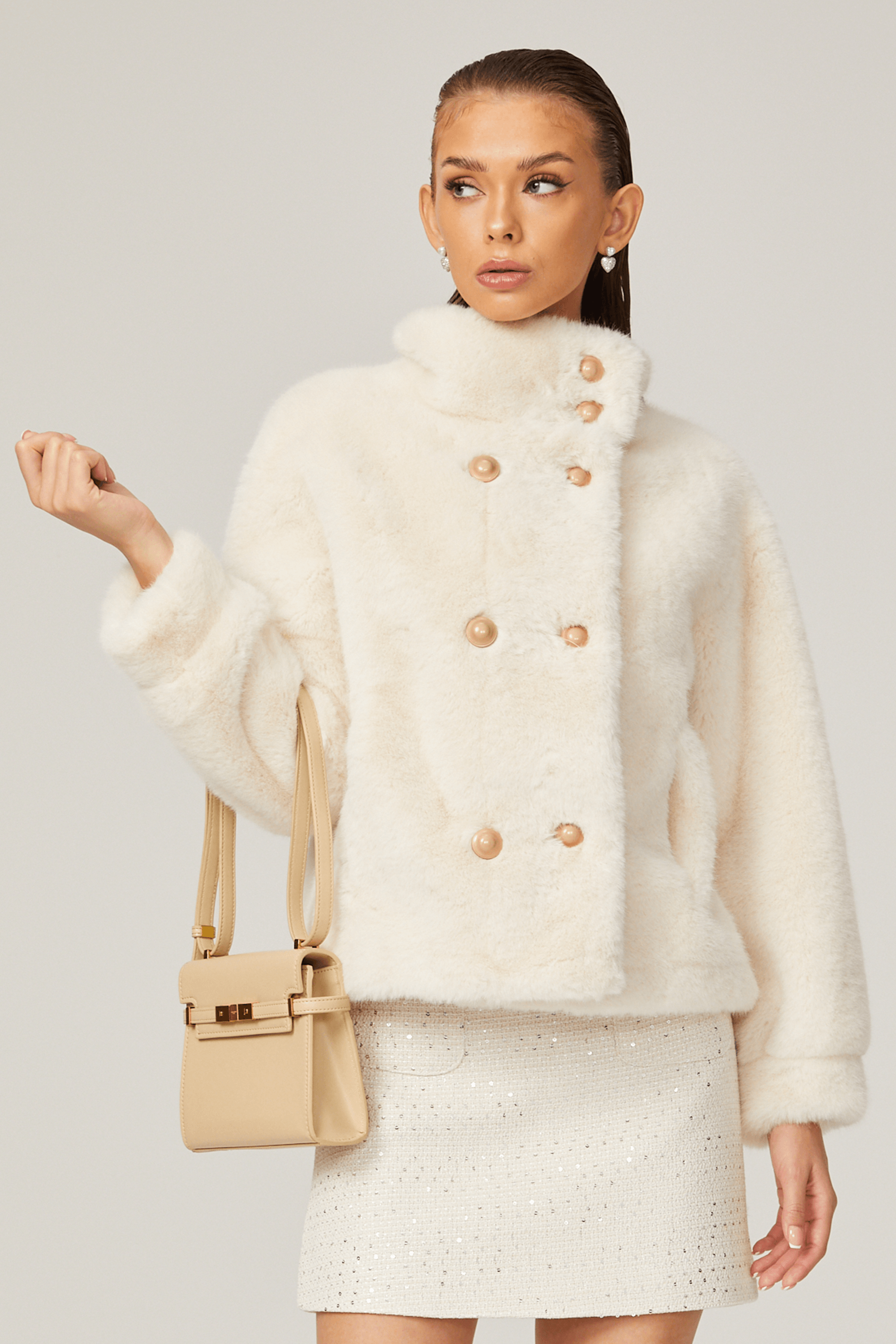 Elegance Pearl Çift Düğmeli Peluş Kaban