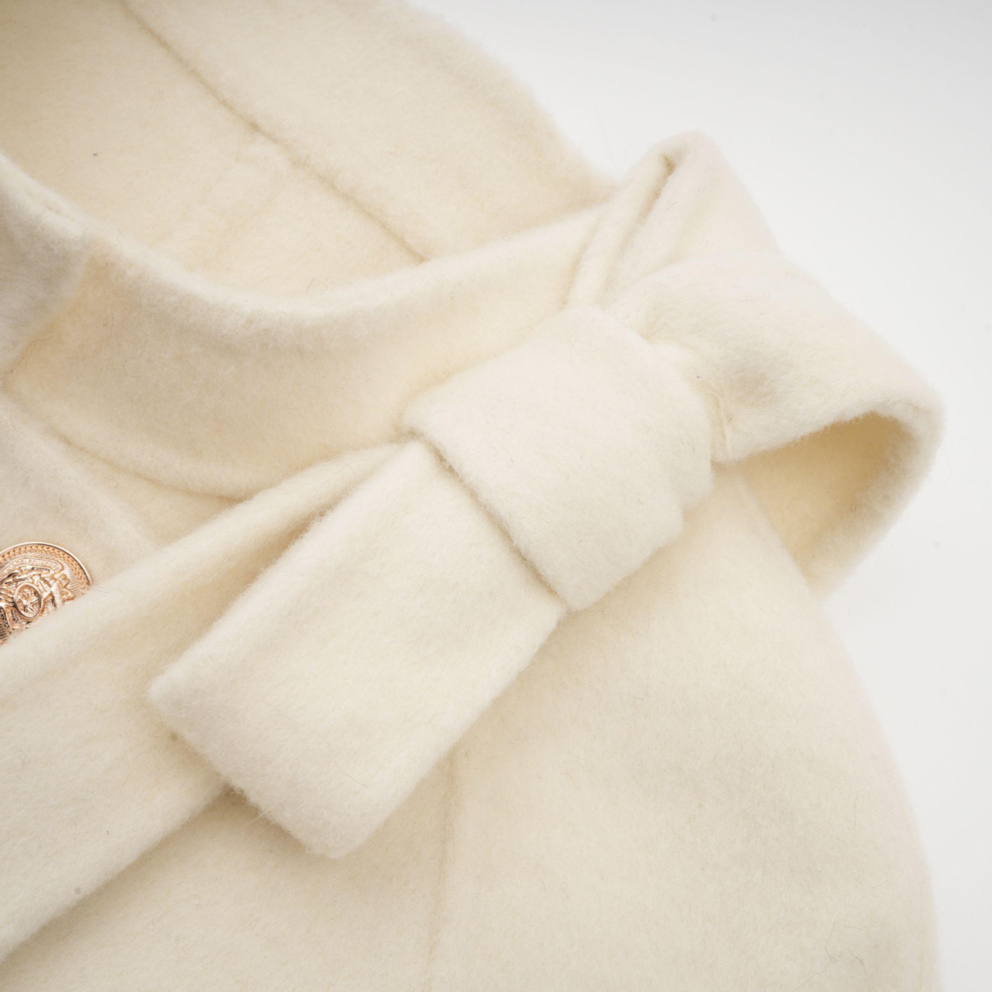 Elegant Charm Kürk Detaylı Krem Kaban