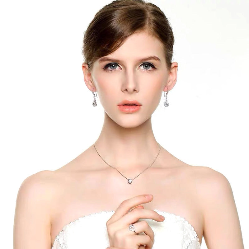 925 Ayar Gümüş Angel Kiss – Moissanite Kolye