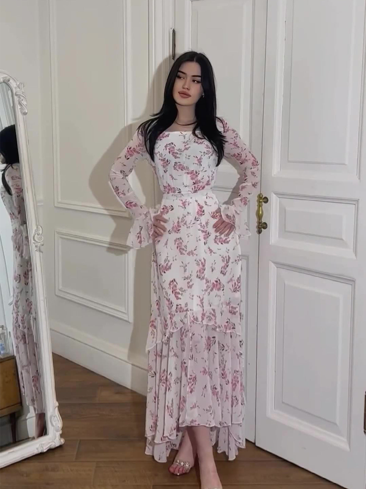 Alisora Romantik Çiçek Desenli Uzun Şifon Elbise