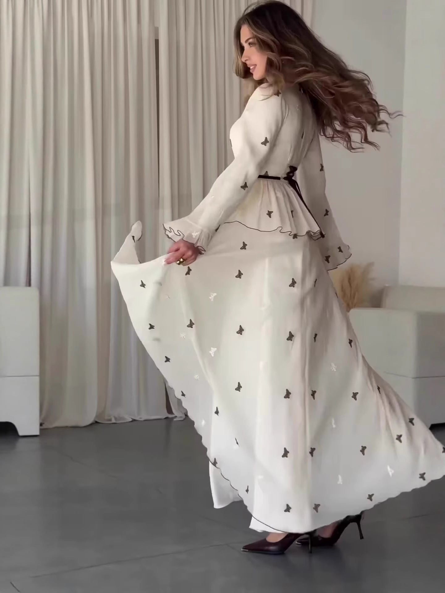 Alisora Kelebek Desenli Elbise