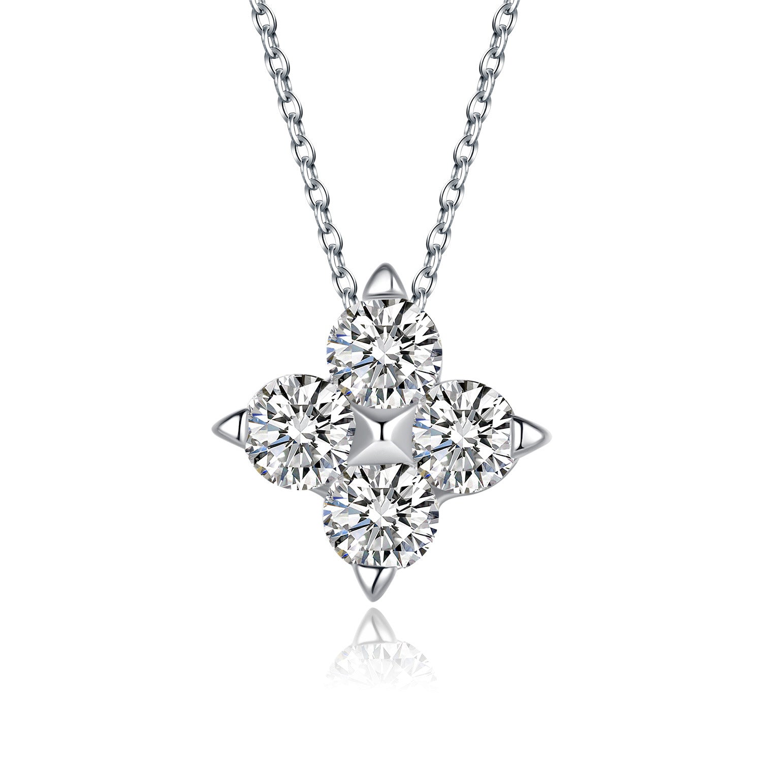 🧿 Şansın Işıltısı – 925 Ayar Gümüş Moissanite Dört Yapraklı Yonca Kolye