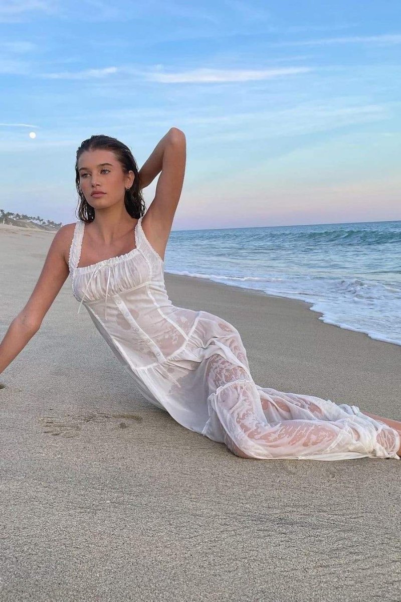 Anastasia Beyaz Uzun Elbise