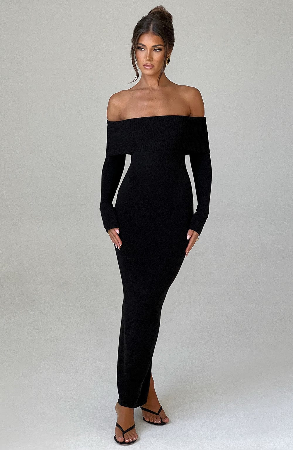 Siyah Off-Shoulder Uzun Elbise