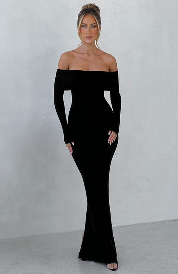 Siyah Off-Shoulder Uzun Elbise