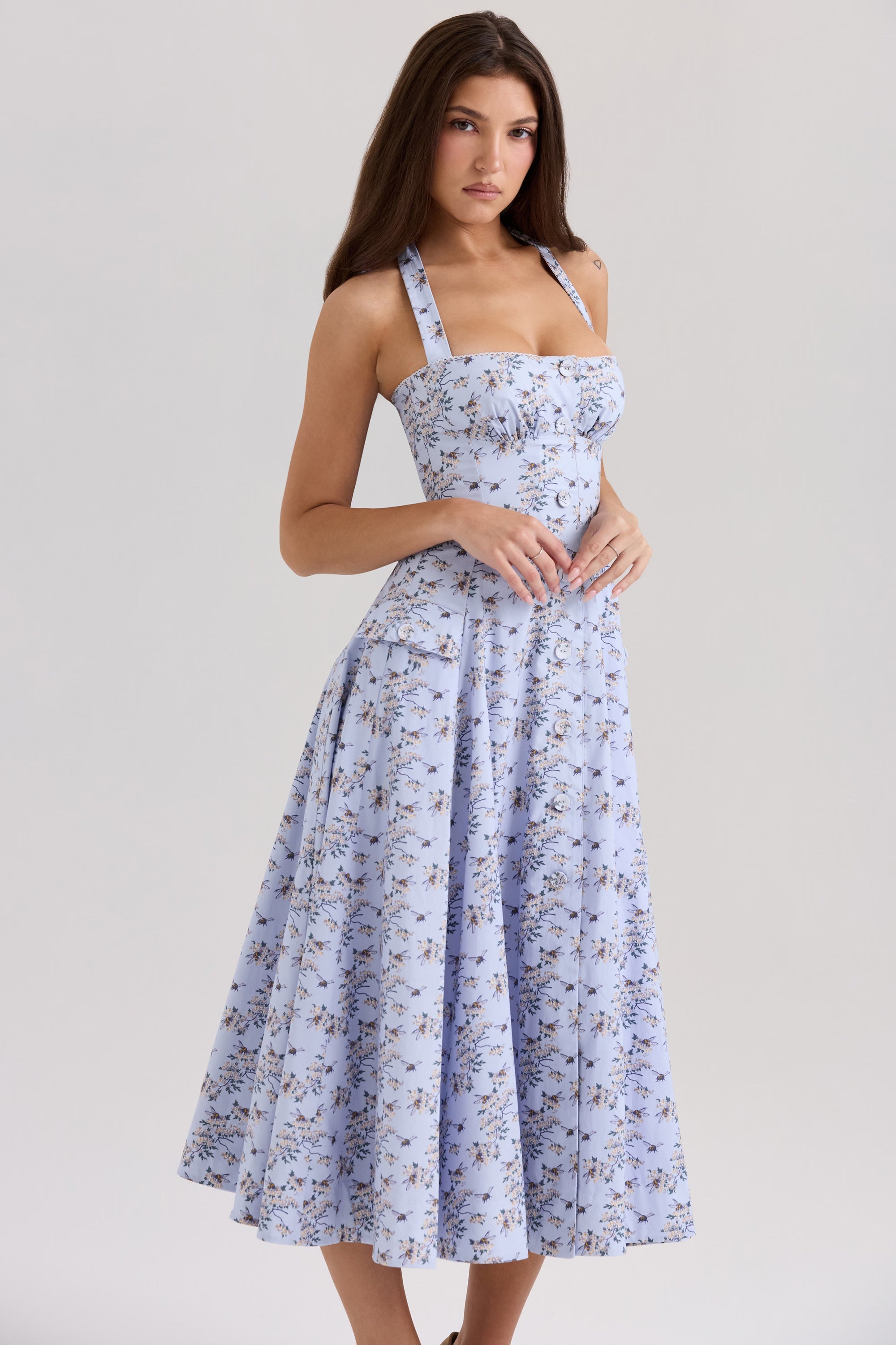 Çiçek Desenli Esnek Pamuk Halter Midi Elbise
