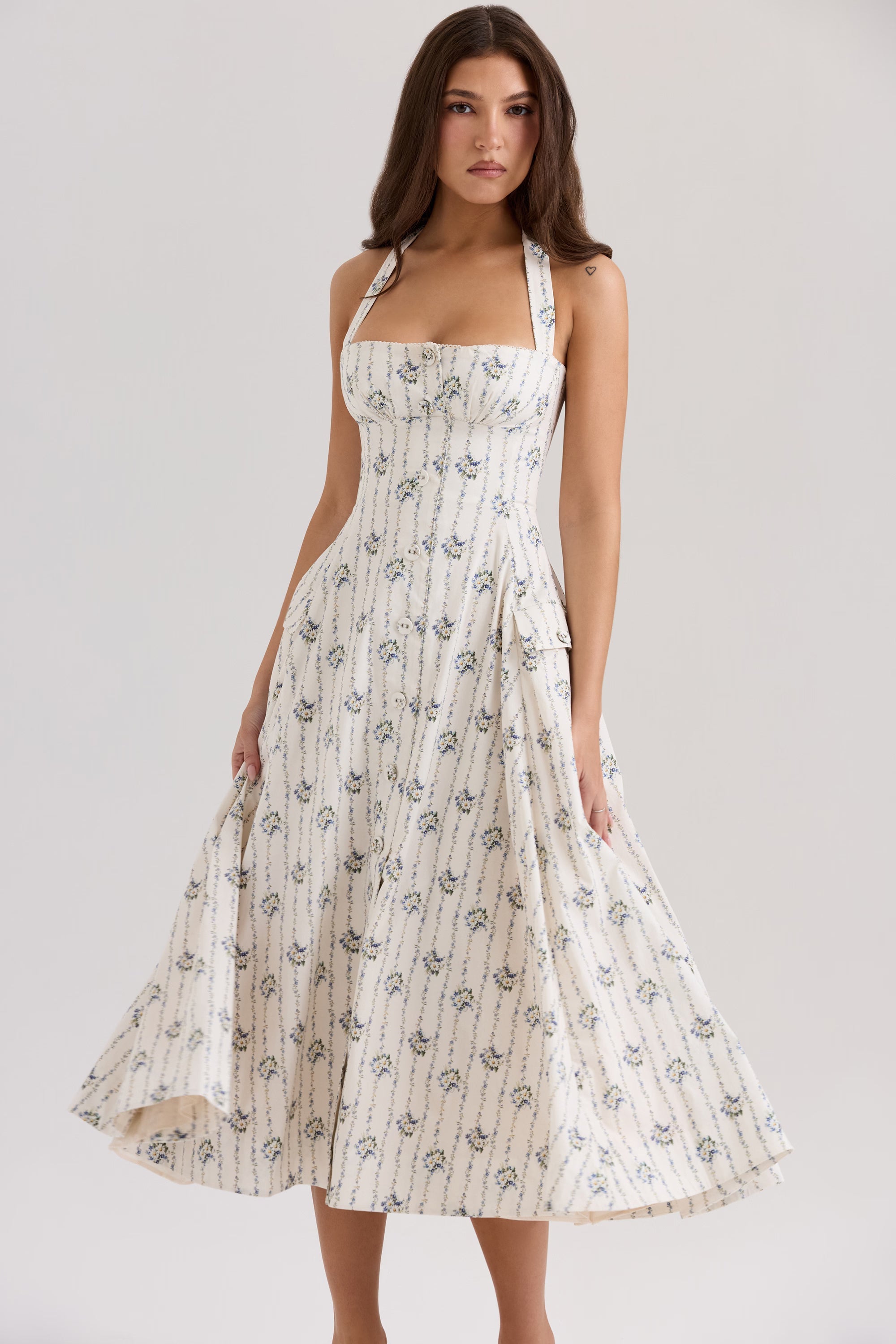Çiçek Desenli Esnek Pamuk Halter Midi Elbise