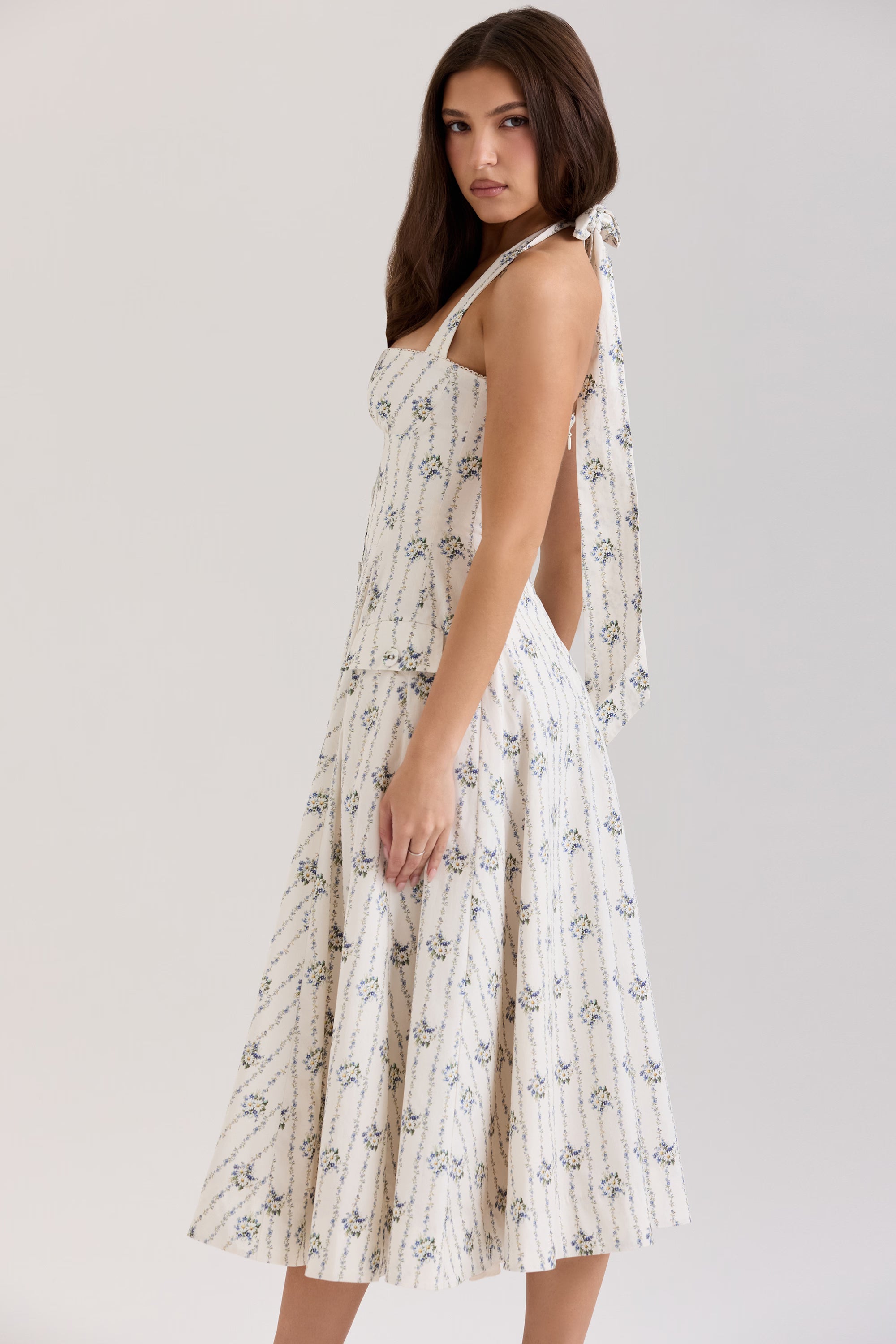 Çiçek Desenli Esnek Pamuk Halter Midi Elbise