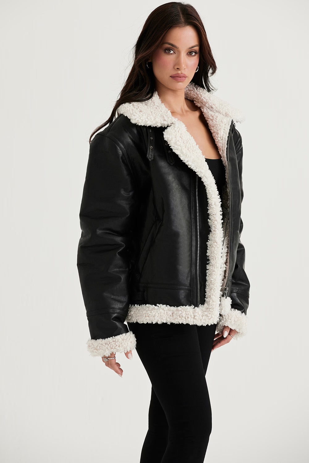 Madden Siyah Vegan Shearling Aviator Mont