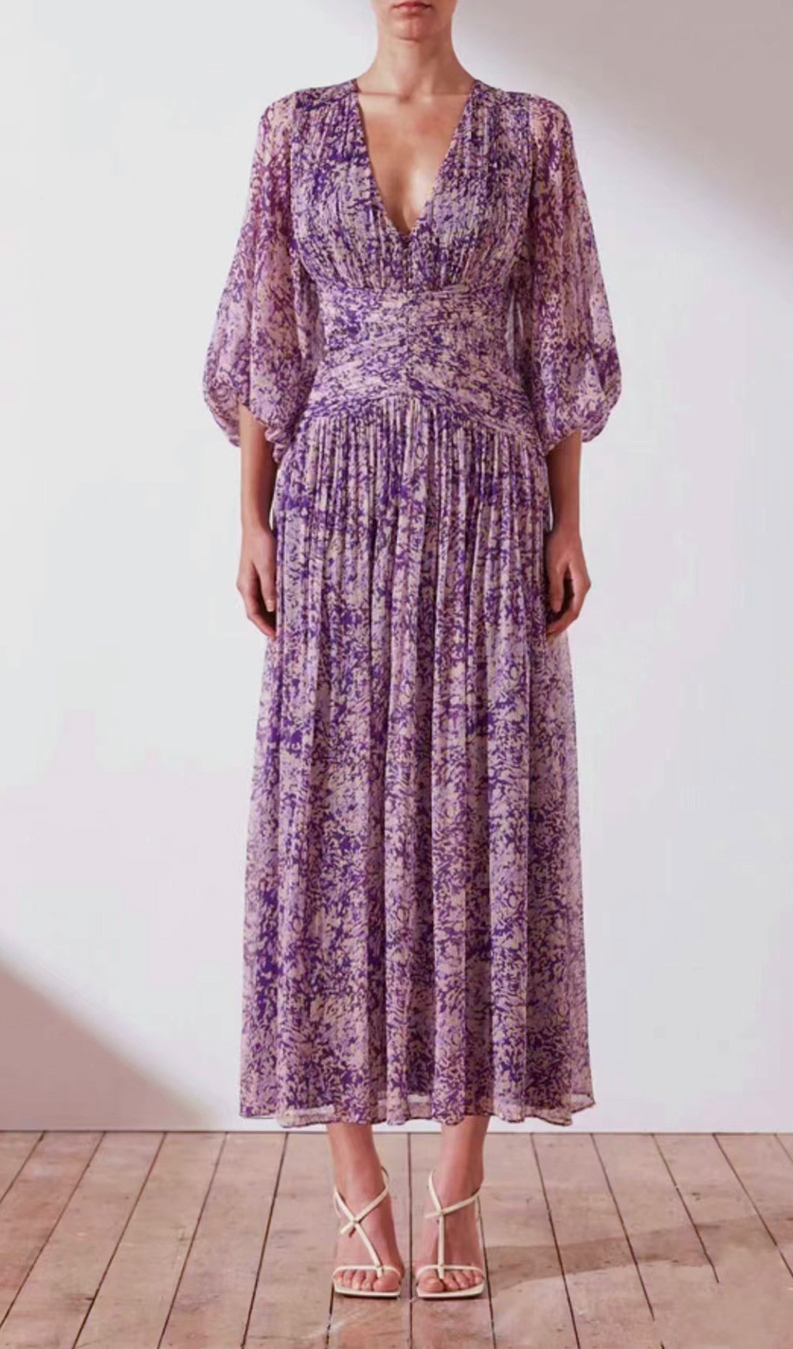 Sexy Midikleid aus geblümtem Chiffon mit V-Ausschnitt