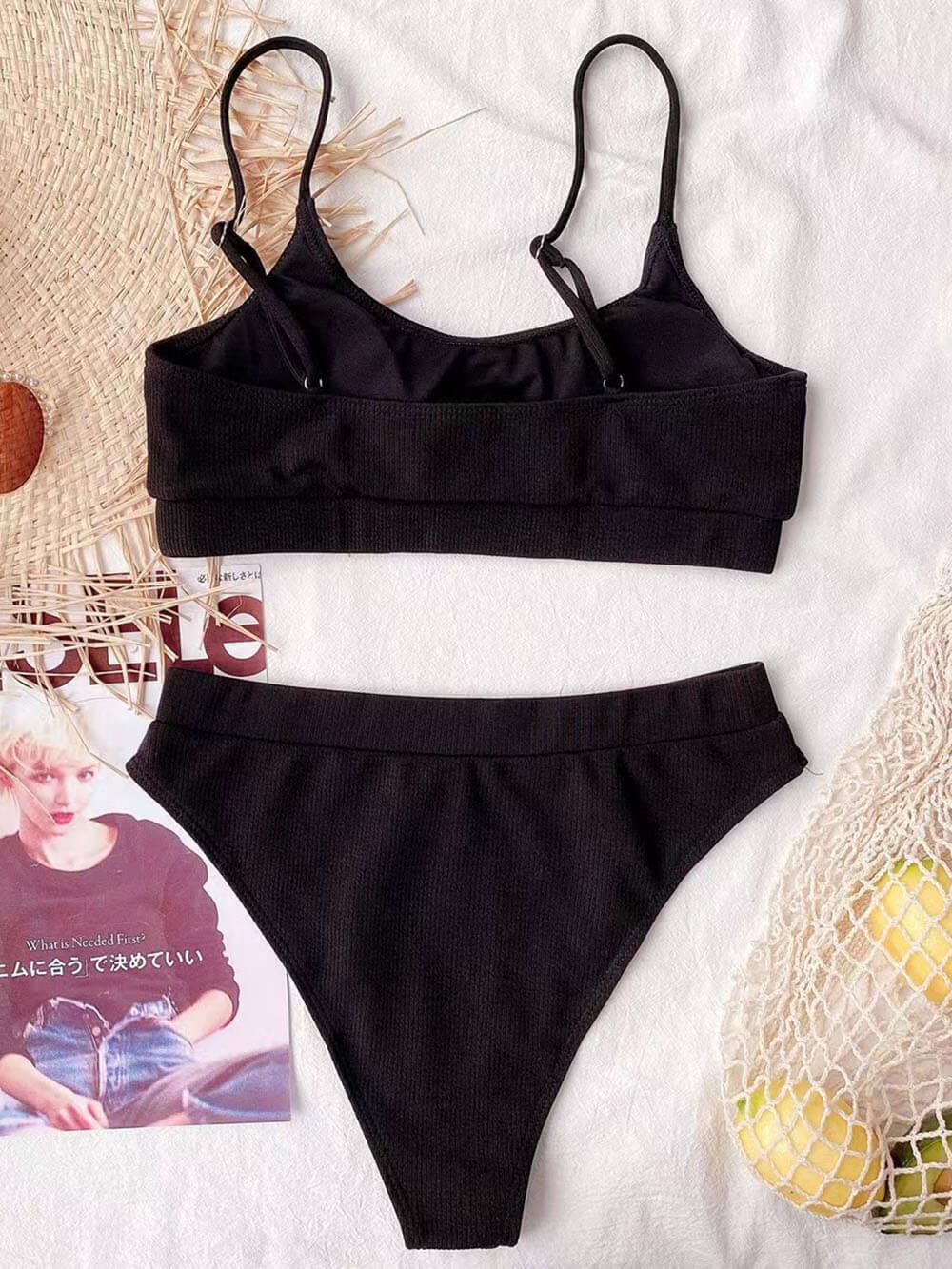 Şık U Yakalı Kolsuz Bikini