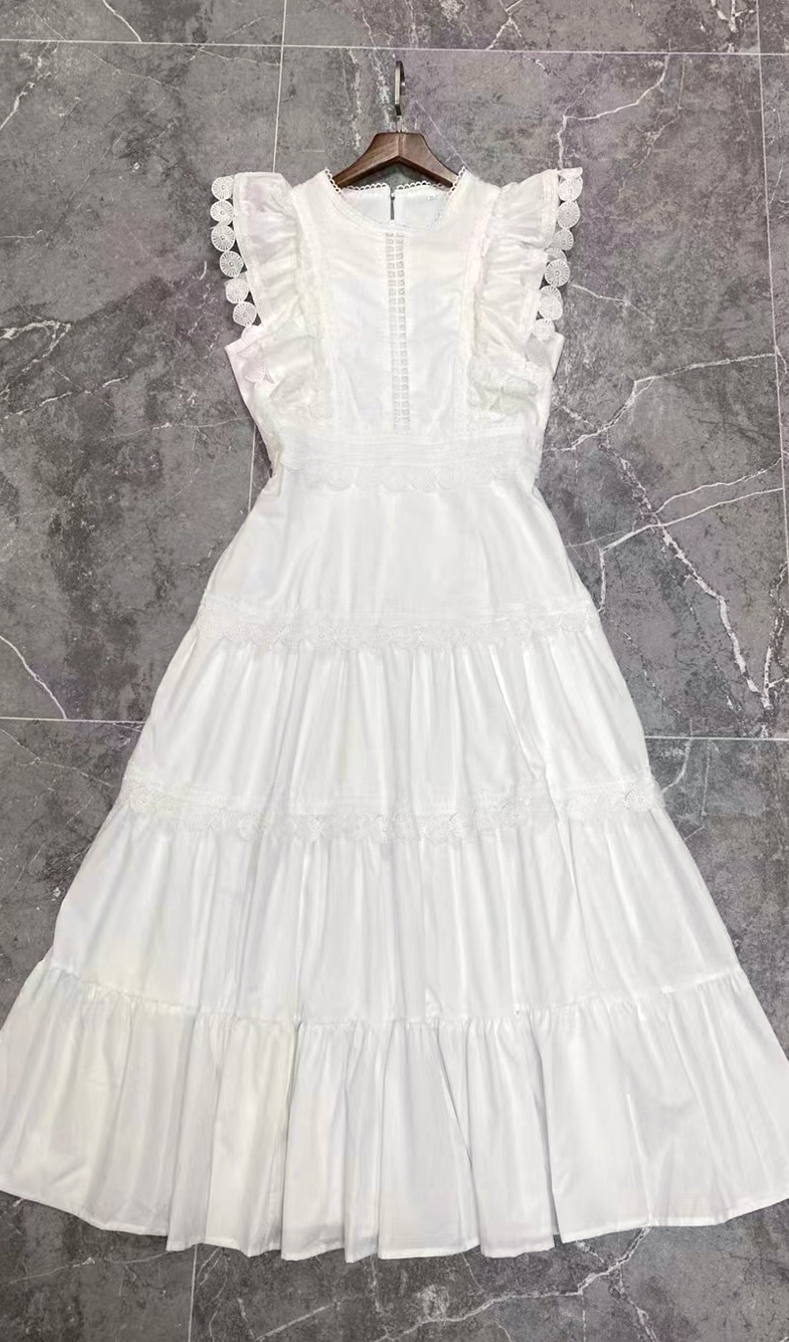 Maxikleid mit Cut-Outs, fließenden Ärmeln und Rundhalsausschnitt, Weiß