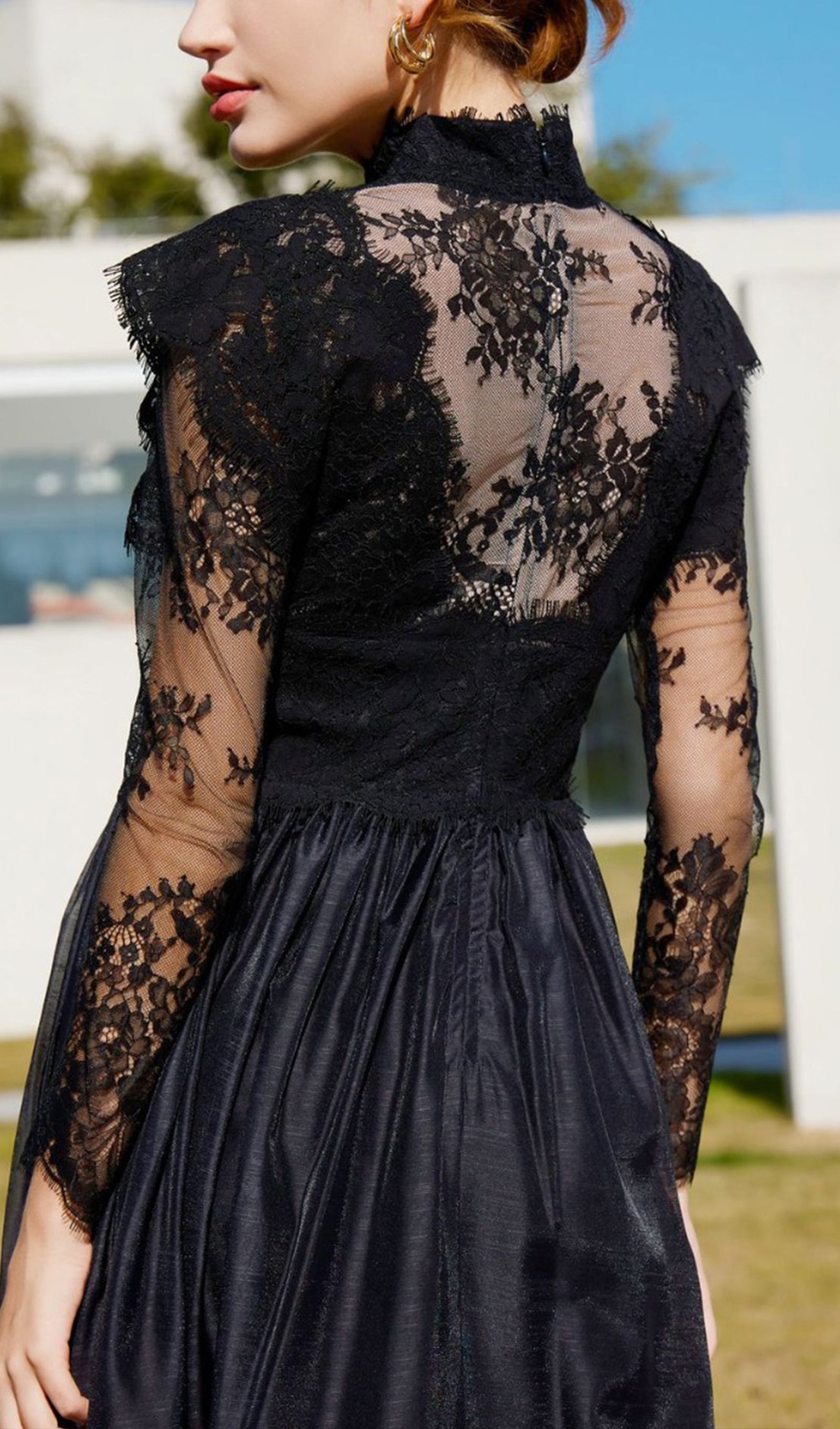 Long Sleeve Lace Fitted and Flare Midi Dress Black