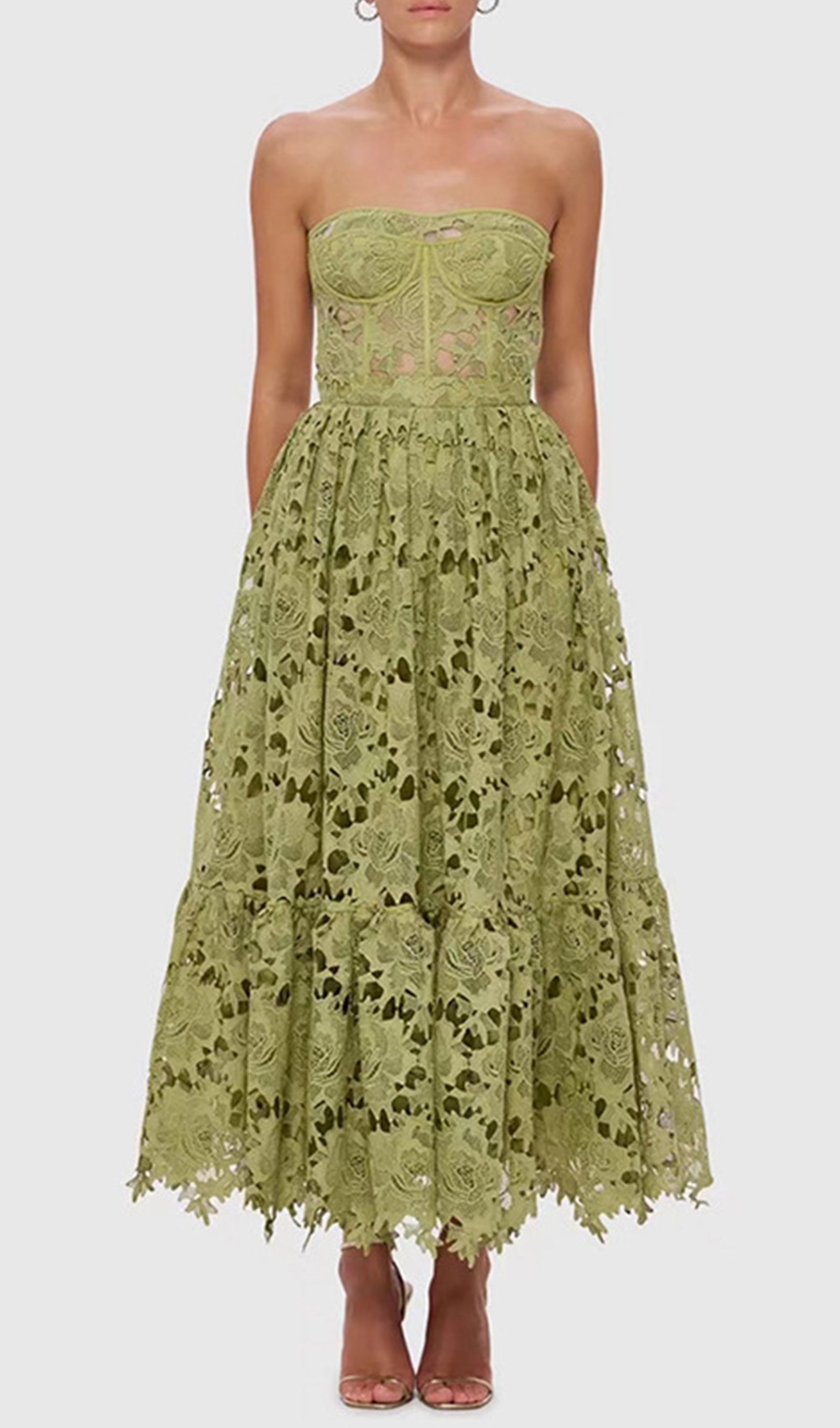Gehäkeltes, trägerloses Midi-Bandeau-Kleid mit Lochmuster