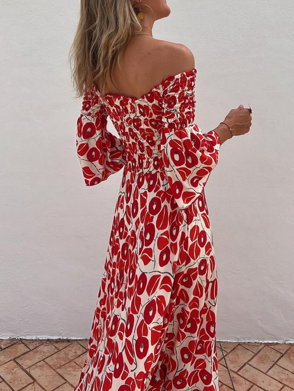 Maxikleid mit Blumenmuster, Raffungen, schulterfrei und mit Taschen