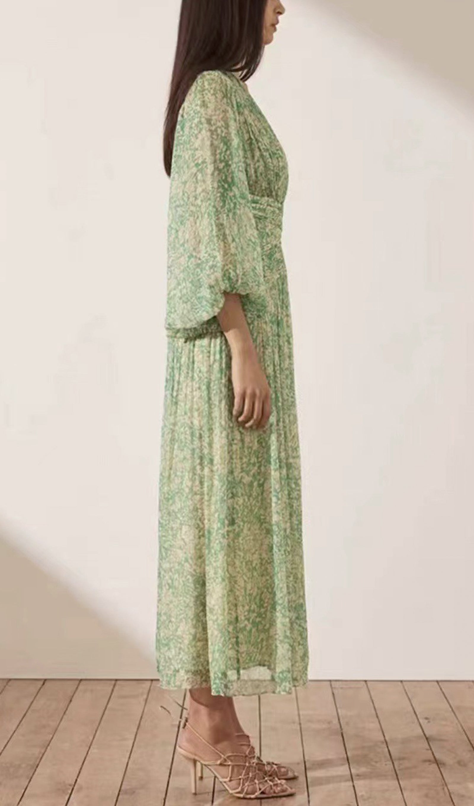 Chiffon-Midikleid mit Blumenmuster und sexy V-Ausschnitt