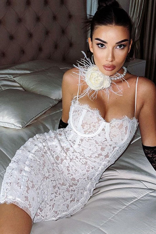 Minimalist Seksi Düz Askılı Mini Elbise
