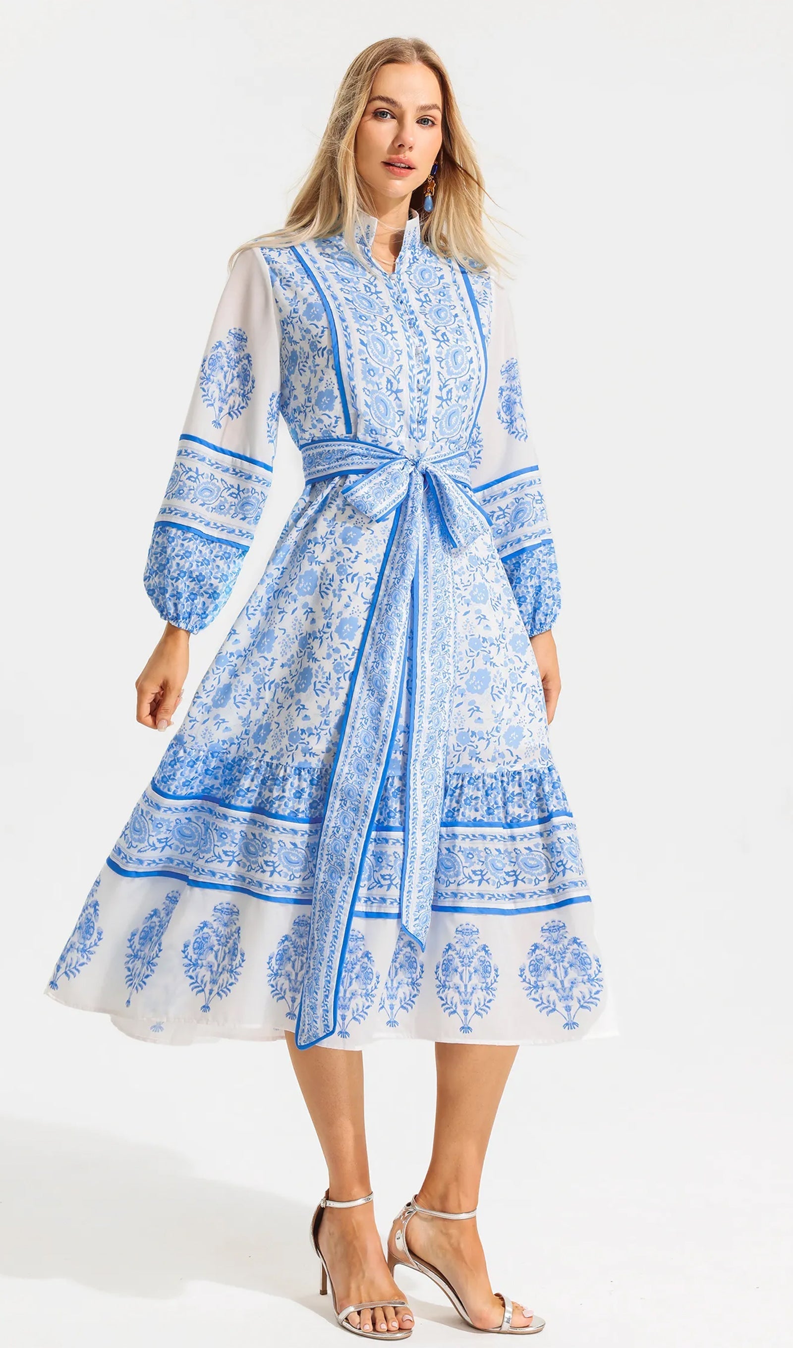 Midikleid mit Blumenmuster, Puffärmeln, tailliert und ausgestelltem Schnitt